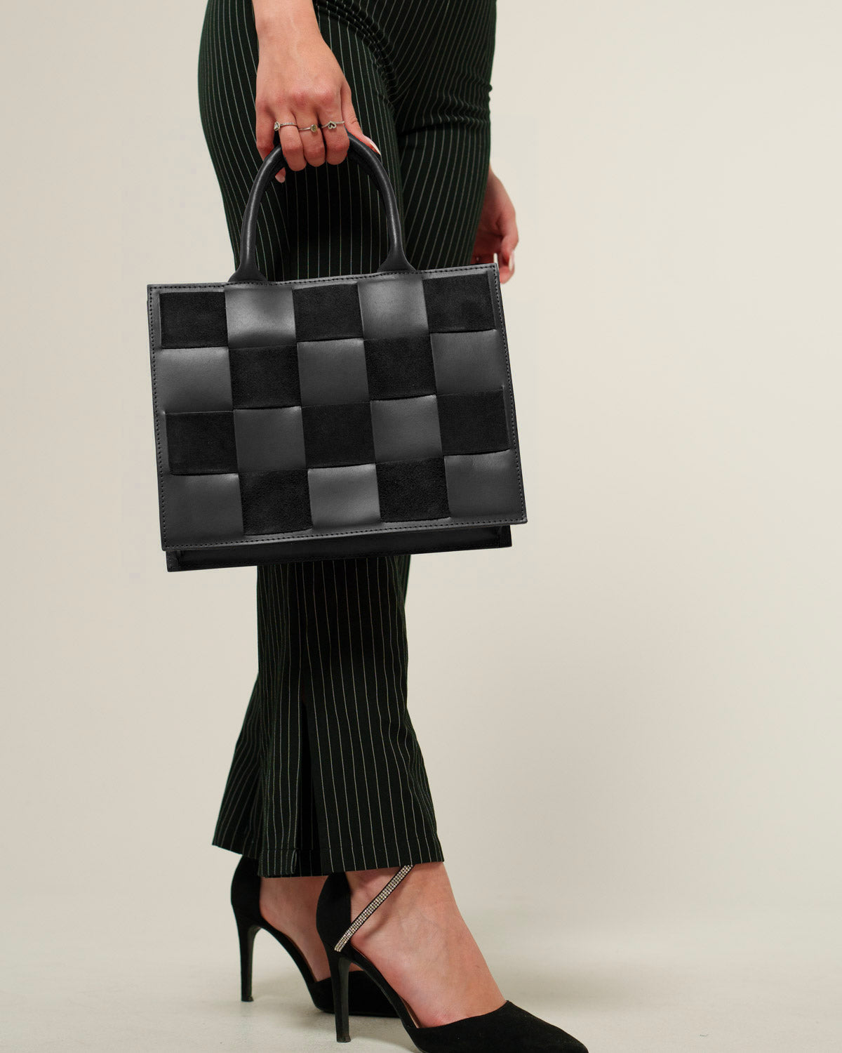 Borsa spalla o a mano donna Ada in vera pelle Nero con zip