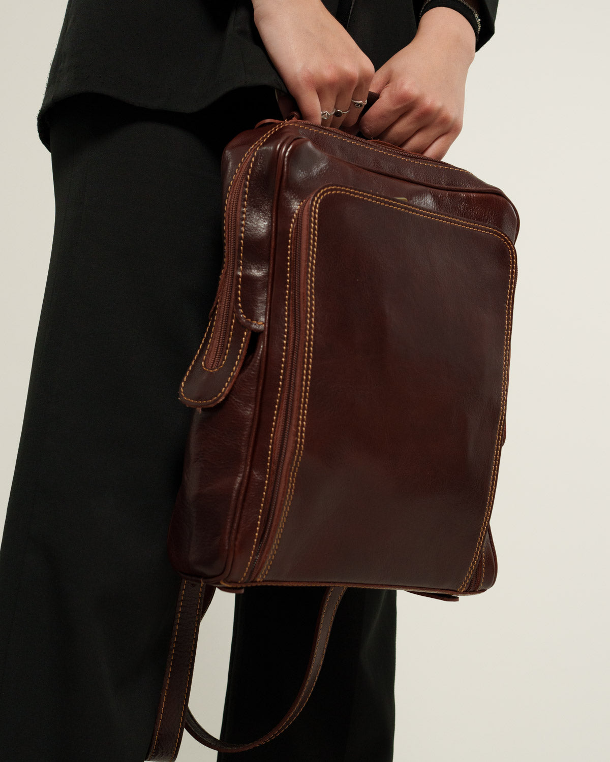 Maria Elena women's backpack in genuine dark brown leather, laptop holder, made in Italy