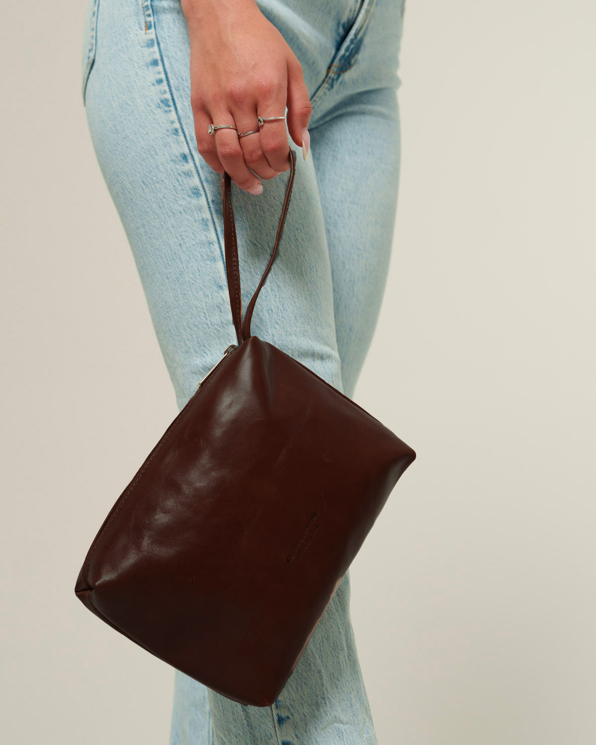 Pochette a mano Donna Ilda testa di moro