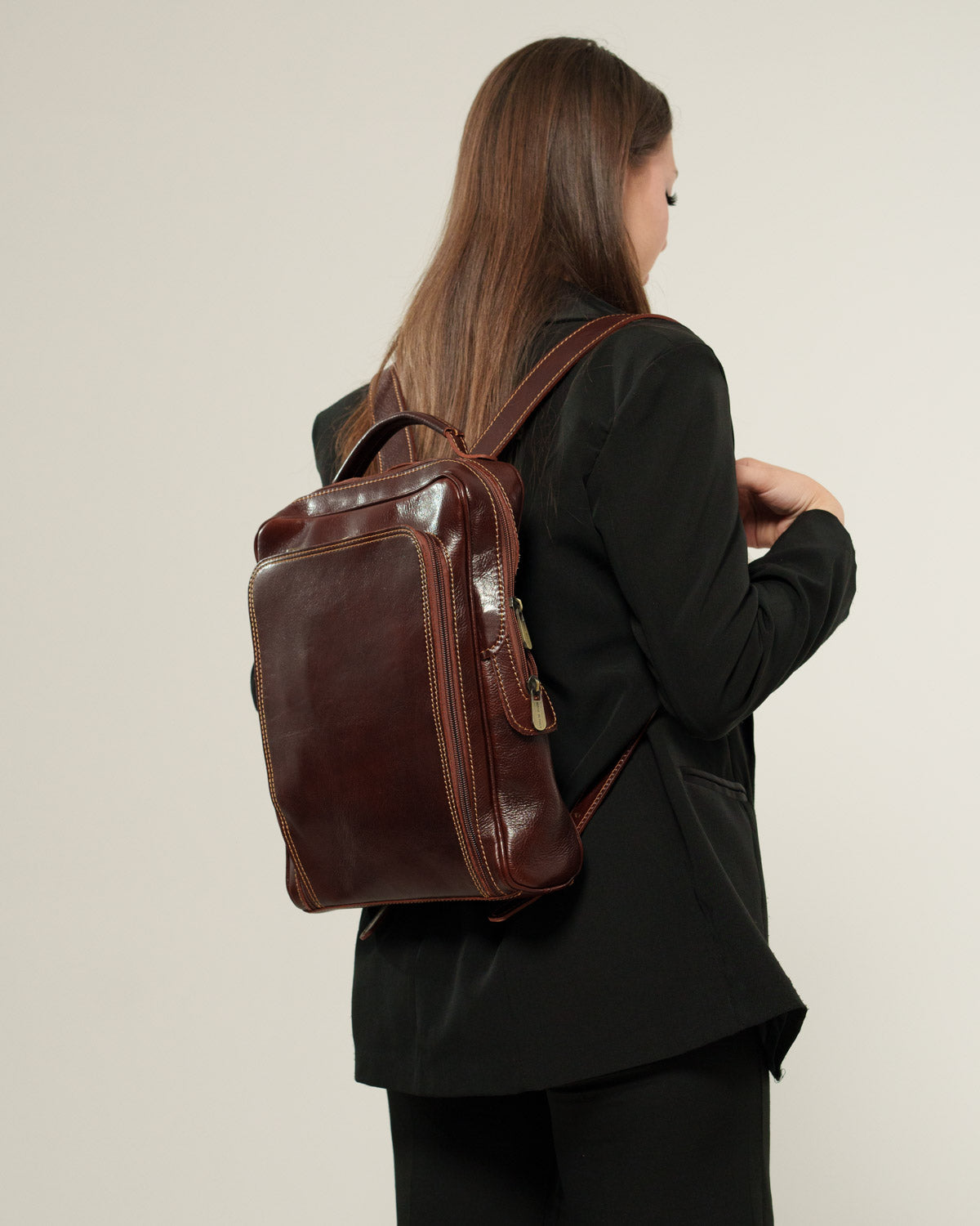 Maria Elena women's backpack in genuine dark brown leather, laptop holder, made in Italy