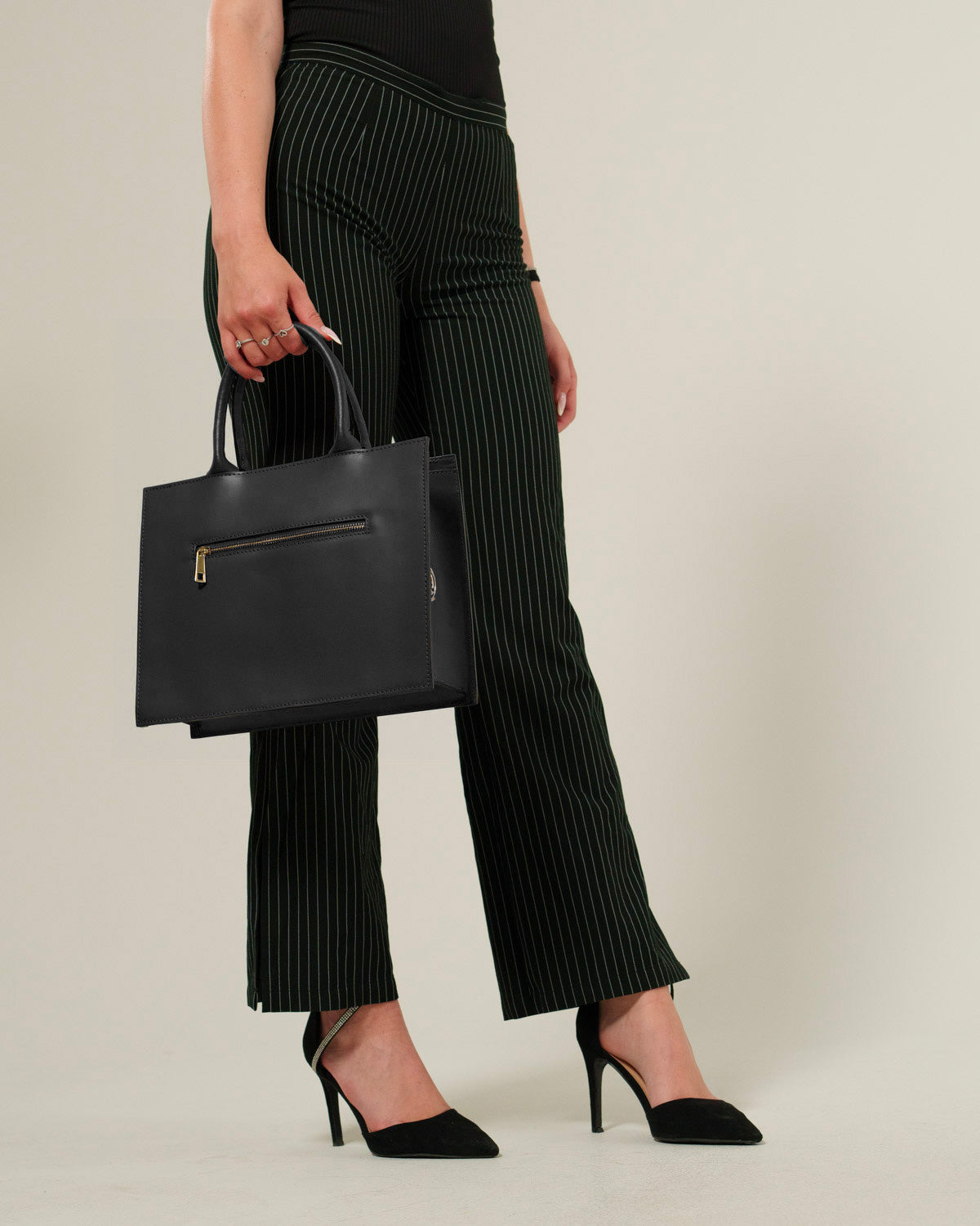 Borsa spalla o a mano donna Ada in vera pelle Nero con zip