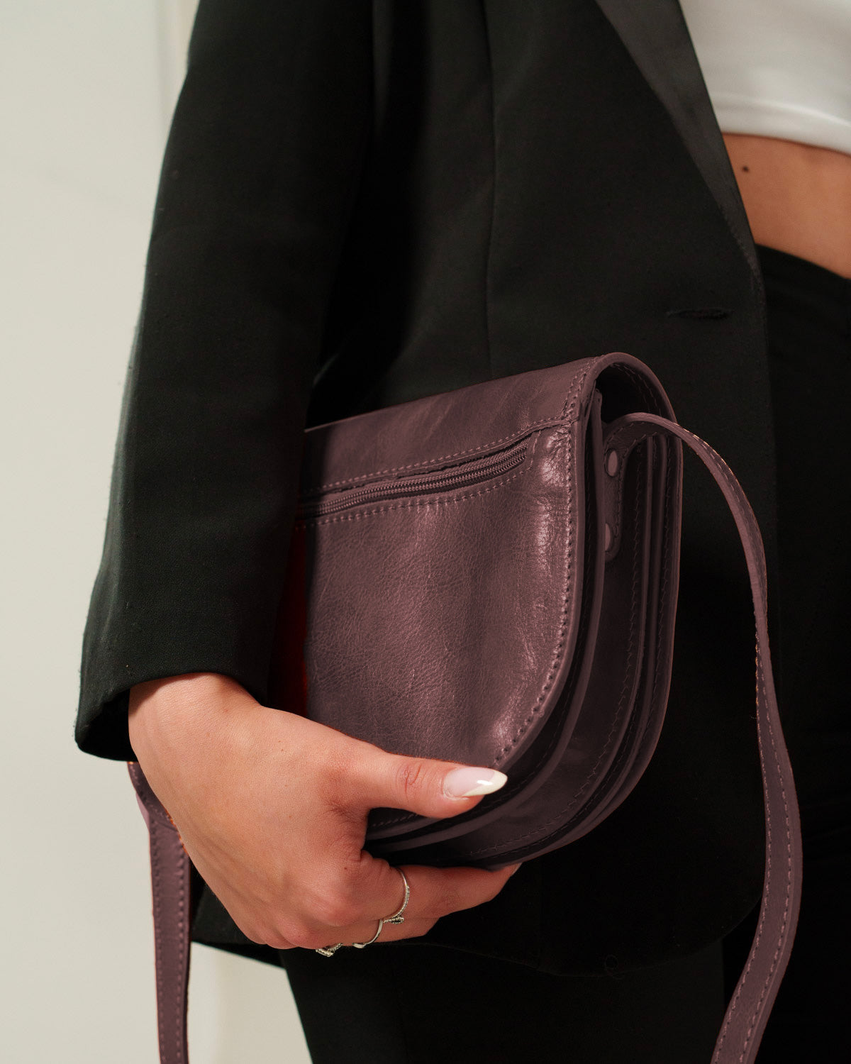 Borsa Tracolla Donna Elena Vera Pelle Vacchetta Marrone Scuro Pratica Elegante