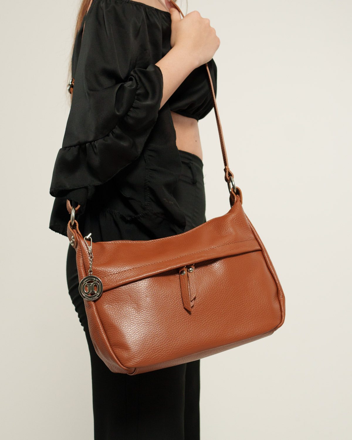Borsa Tracolla Donna Thea Vera Pelle Cognac - Morbida, Capiente, Versatile