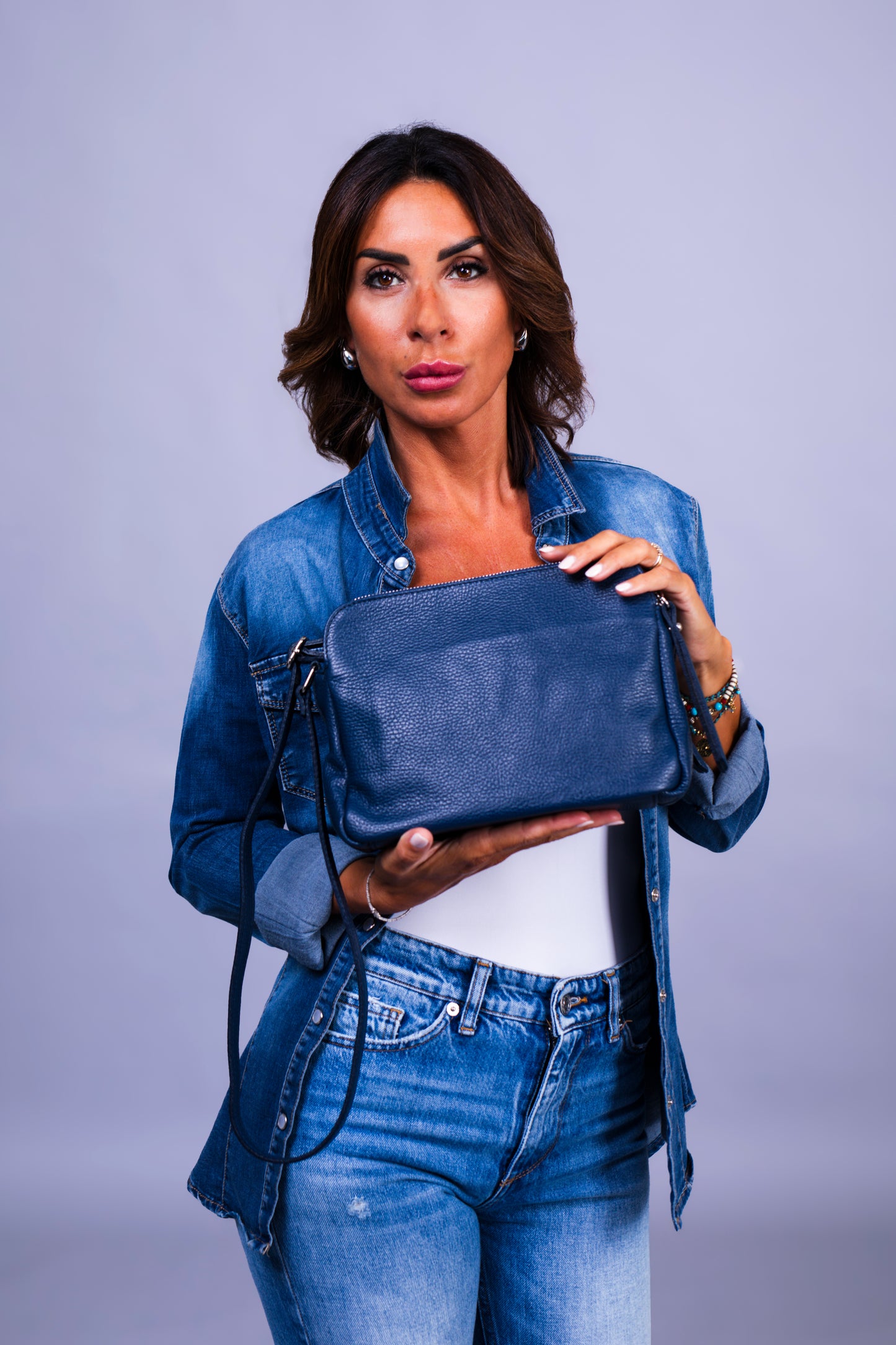 Borsa Donna Edvige Vera Pelle color Jeans Doppia Zip Compatta Made in Italy
