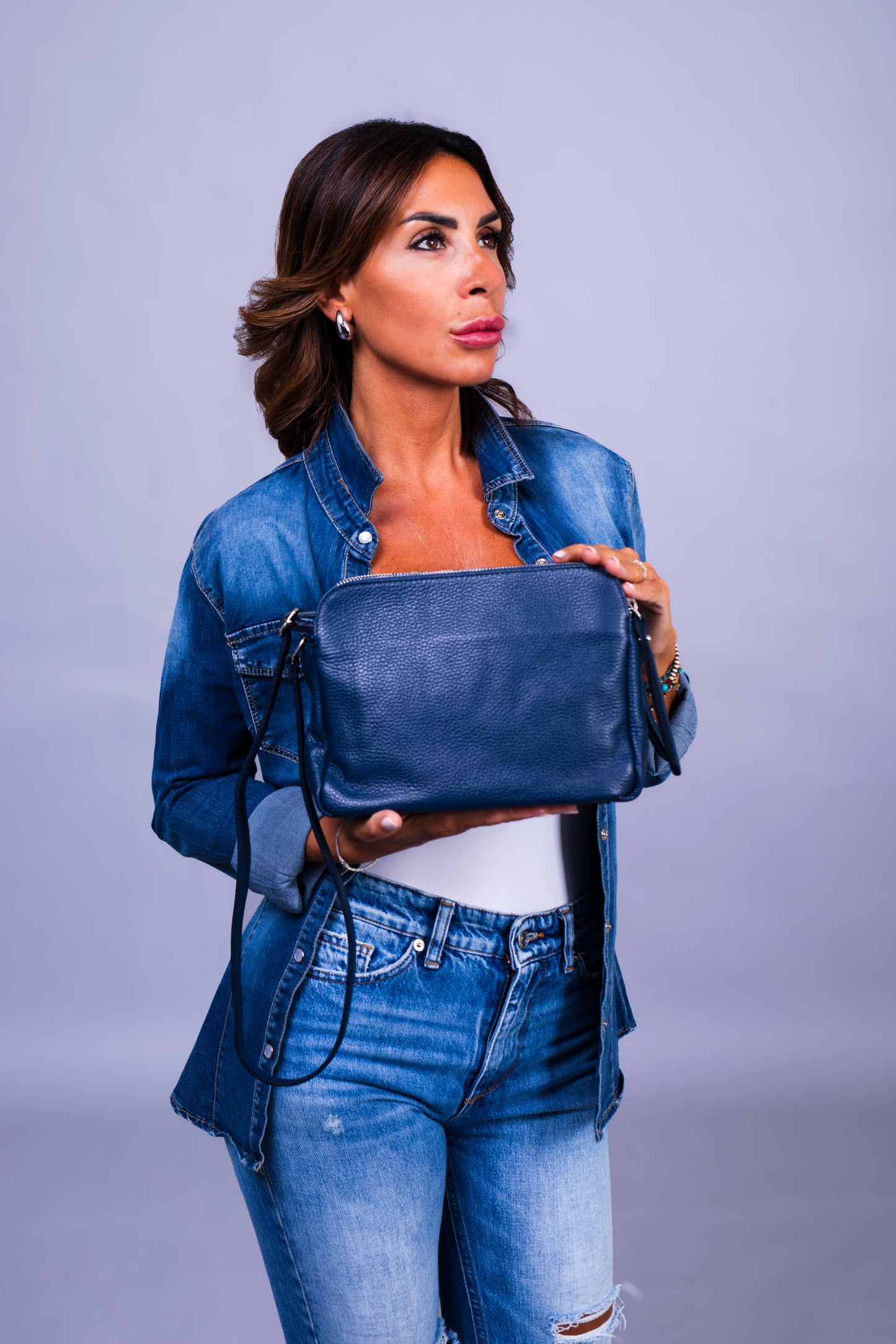 Borsa Donna Edvige Vera Pelle color Jeans Doppia Zip Compatta Made in Italy