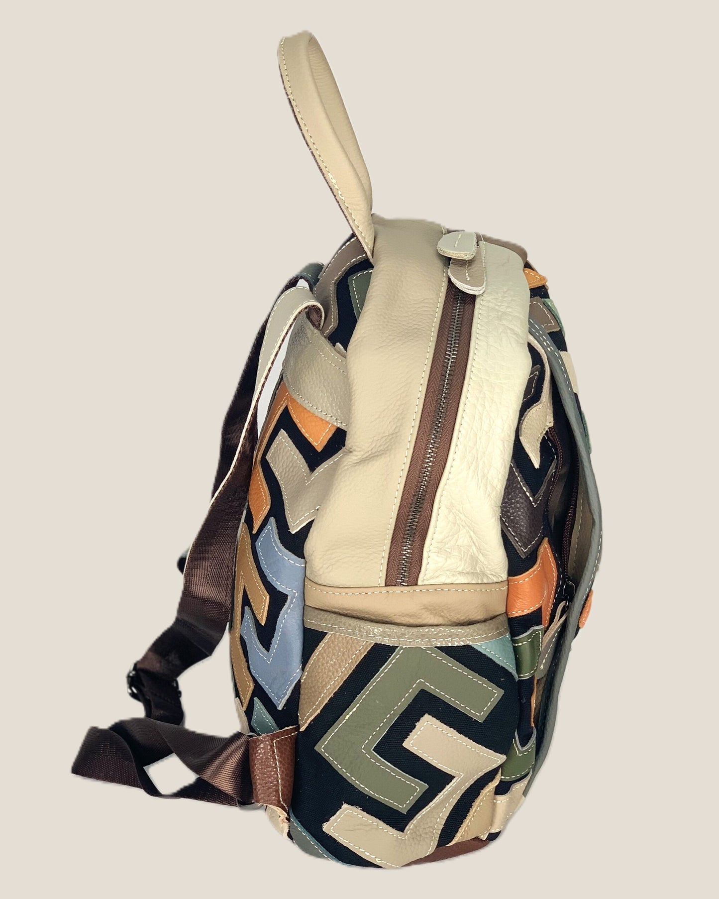 Zaino borsa a mano donna Katia in vera pelle chiaro geometrico multicolore