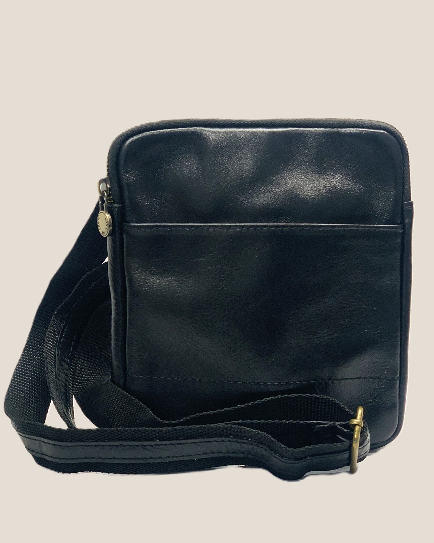 Black Tommaso Men's Compact Sporty Leather Shoulder Bag