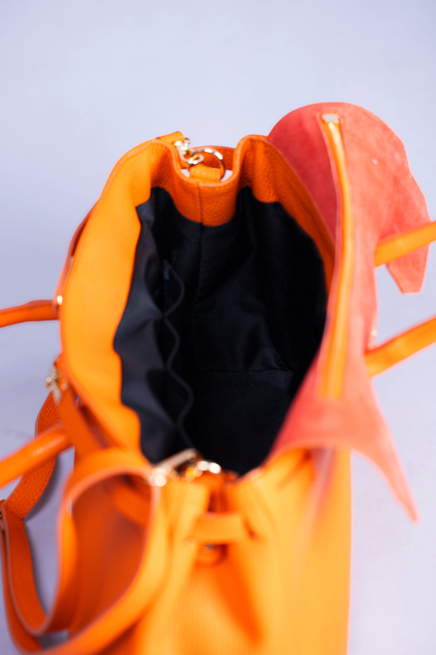 Borsa Donna LUNA in Vera Pelle Arancione Made in Italy – Eleganza Artigianale