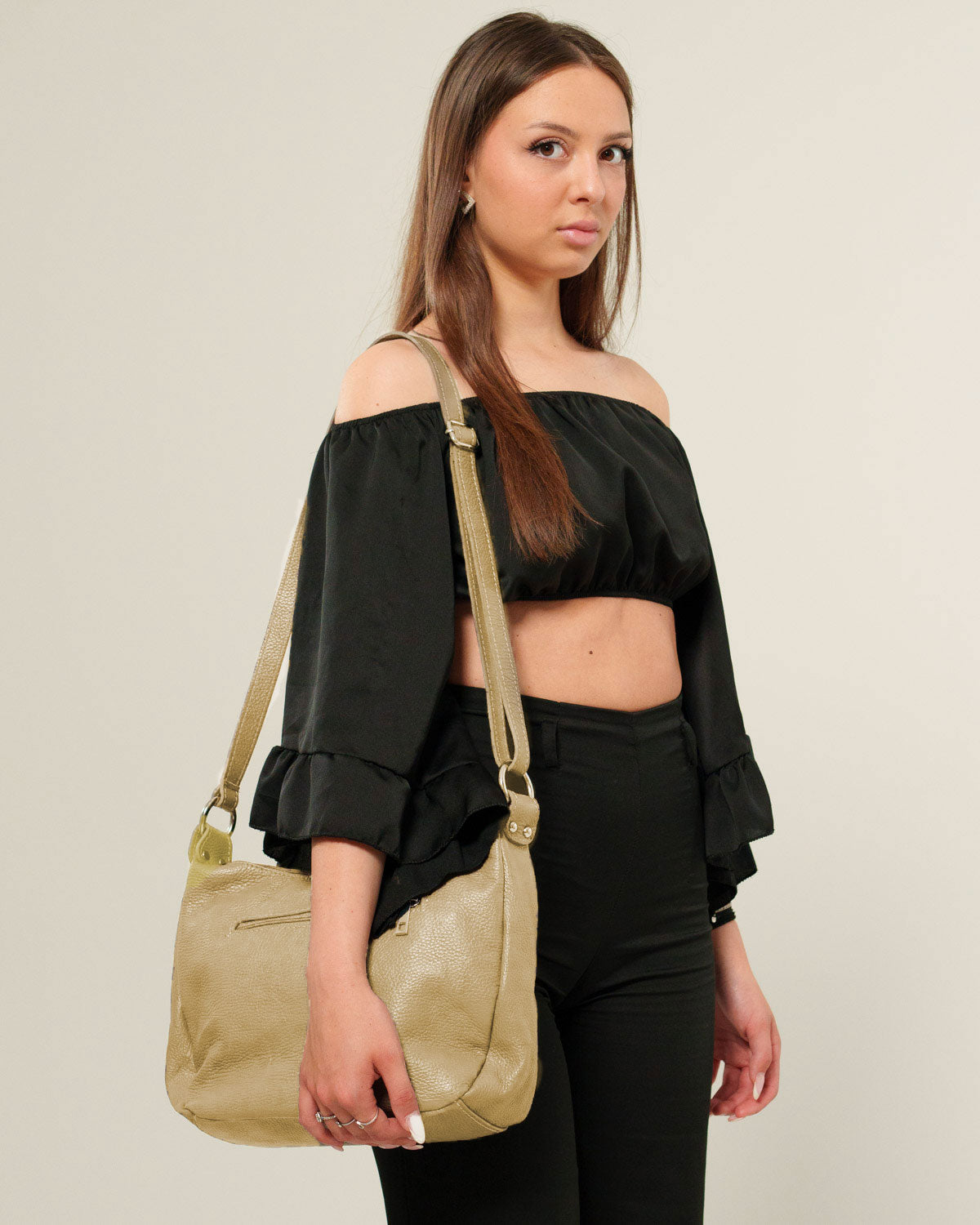 Borsa tracolla donna Thea in Vera Pelle Taupe - Morbida, Capiente Versatile