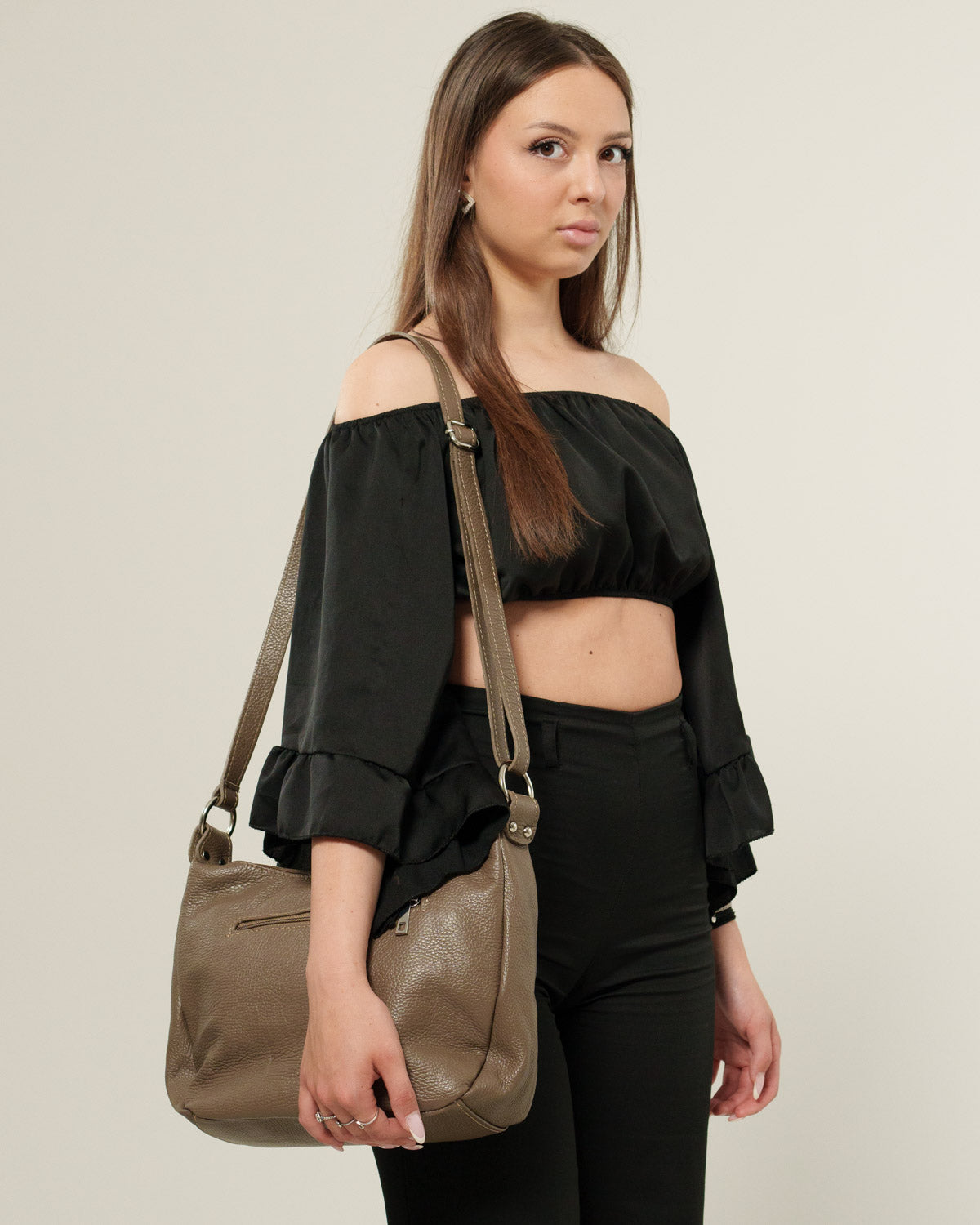 Borsa Tracolla Donna Thea Vera Pelle Fango - Morbida, Capiente, Versatile