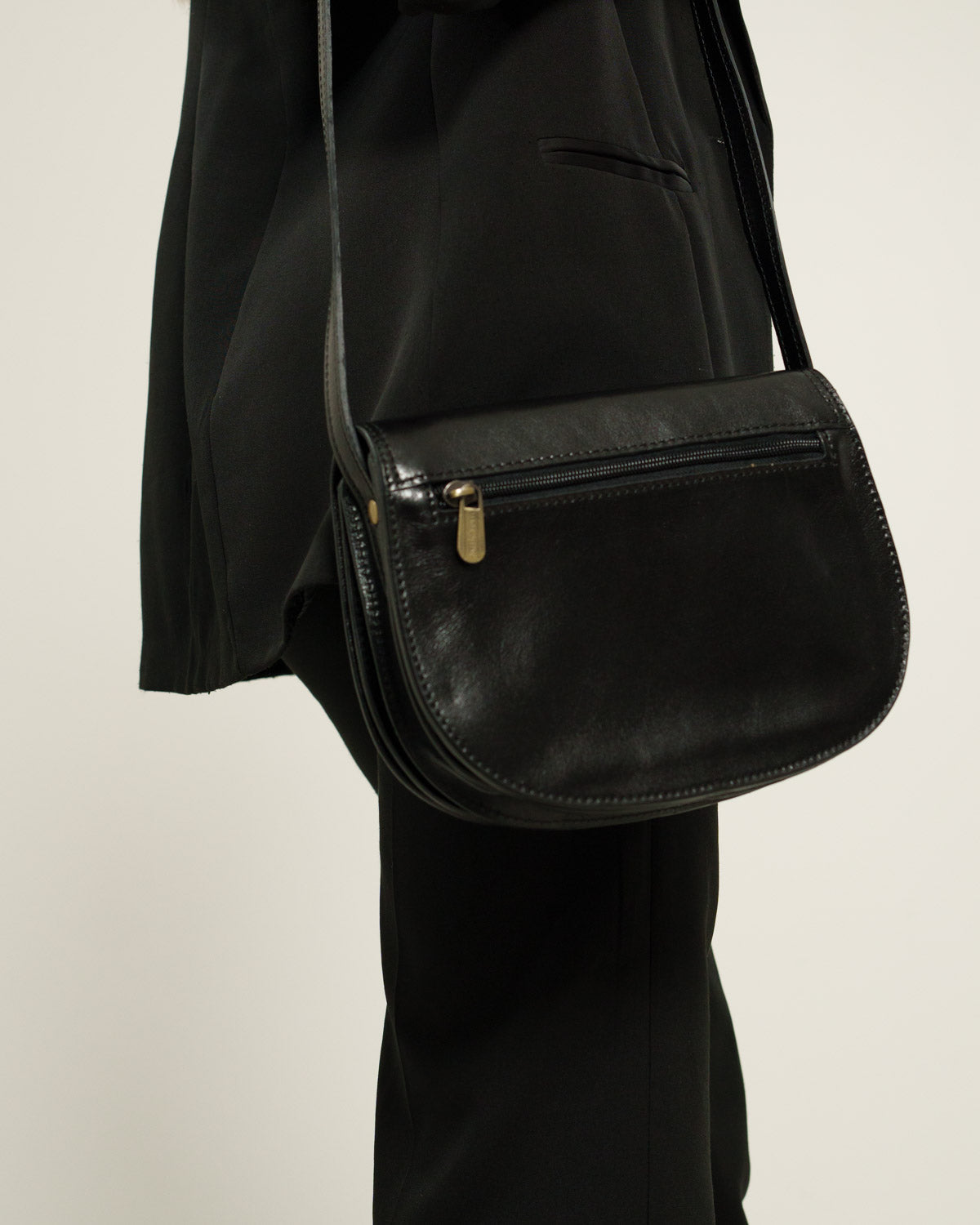 Borsa Tracolla Donna Elena Vera Pelle Vacchetta Nero Pratica Elegante